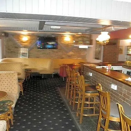 Fitzpatrick's Tavern And Hotel