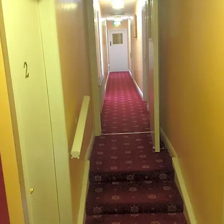 Hotel Fitzpatrick's Tavern And