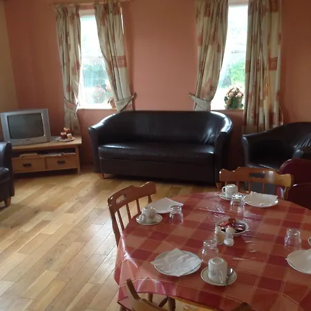 Fitzpatrick's Tavern And Hotel