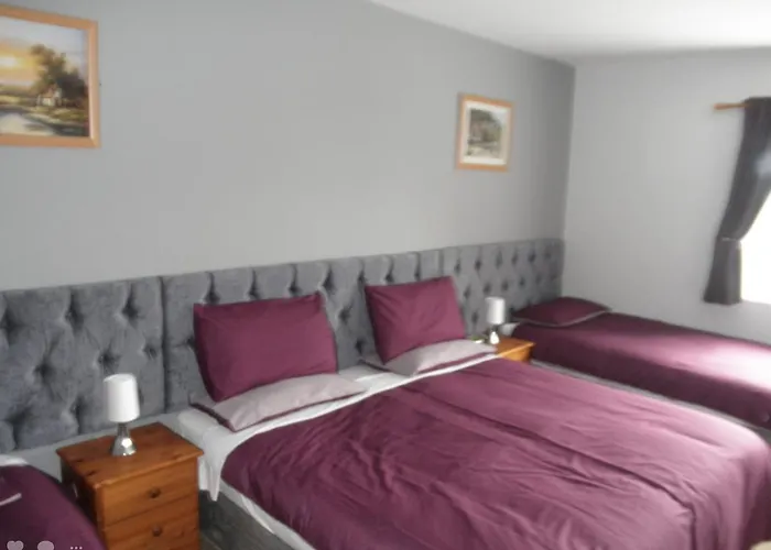 Fitzpatrick's Tavern And 2*